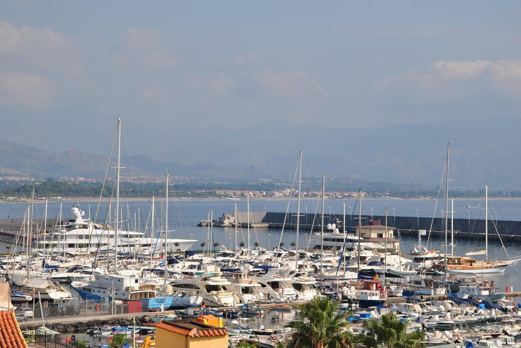 Grand Hotel Yachting Palace Riposto Εξωτερικό φωτογραφία